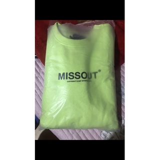 Sweater misout 2021