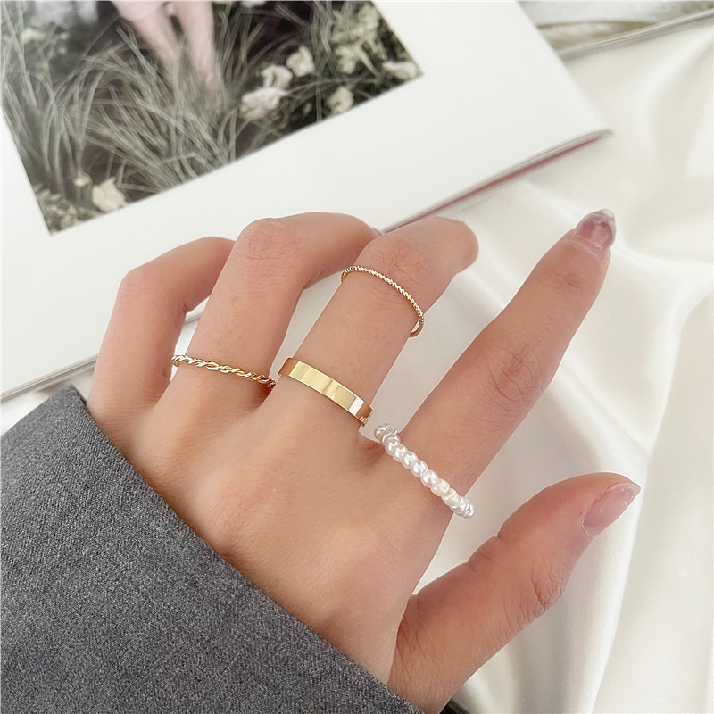 Women's Pearl Ring Quartet Fashion Set Personality Tidal Red Net simple index finger ring tail ring