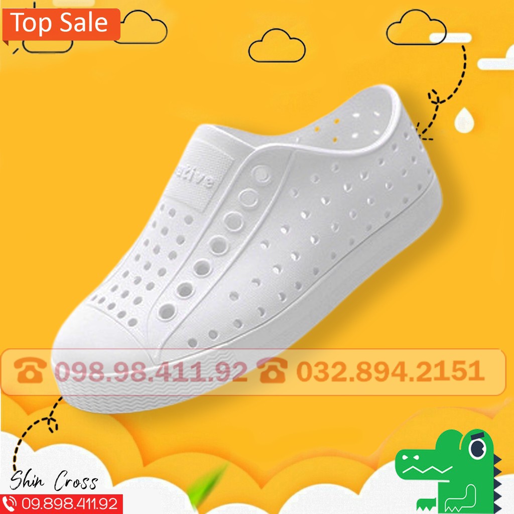 giày nhựa cho bé màu trắng cực xinh tặng thêm 2 sticker nhựa