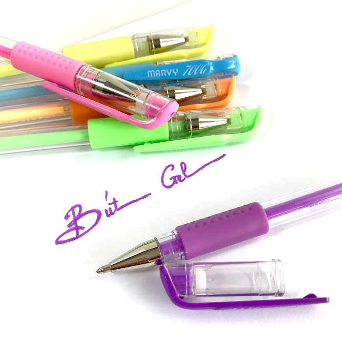 Bút gel có nắp Marvy Uchida 700G ngòi 0.7mm