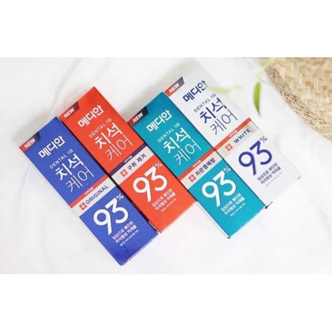 Kem Đánh Răng Giúp Trắng Răng, Giảm Ố, Loại Bỏ Mùi Hôi Median Dental IQ 93% 120g