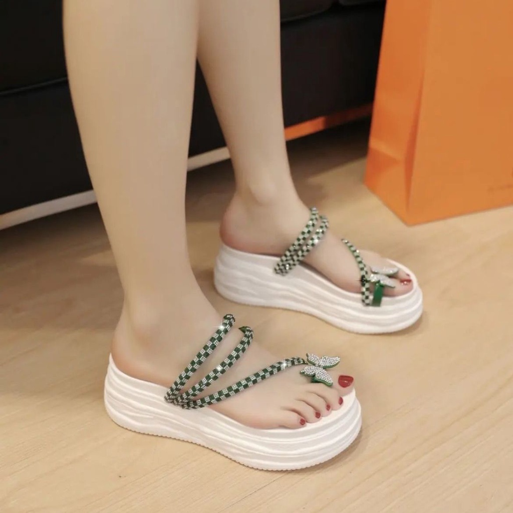 Dép Sandal Đế Xuồng Dày Thời Trang Mùa Hè Hàng Mới