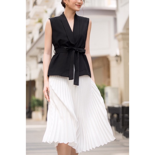 Chân váy Clothesrack dập ly 2022