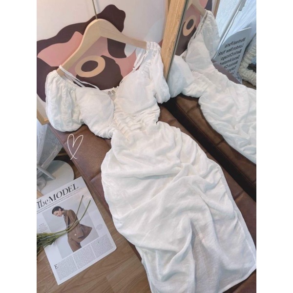 ĐẦM TRẮNG TAY PHỒNG KHOEN NGỰC