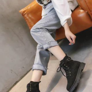 Combat boot da lộn trẻ trung cá tính