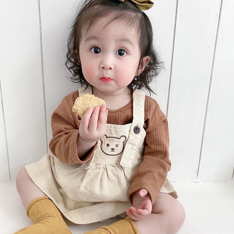 Yếm thun gân chú gấu cho bé