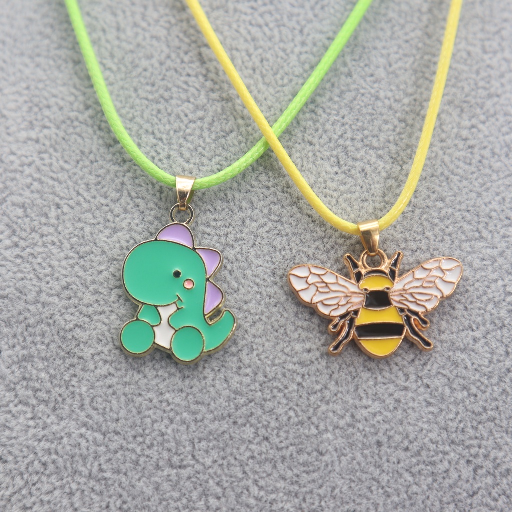 Set 2 Vòng cổ Mặt Hình Động Vật Hoạt Hình Bằng Hợp Kim Nhiều Màu Sắc Cho Nữ