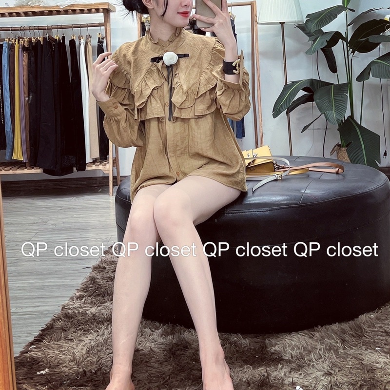 Áo sơmi bèo ngực tag hoa