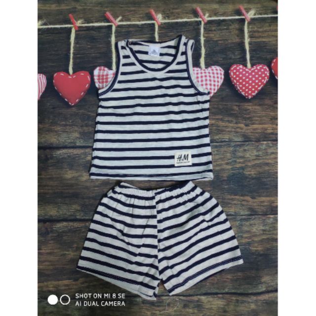 Bộ ba lỗ cho bé