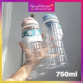 BÌNH NƯỚC NHỰA CARO VIỆT NHẬT 750ML CÓ QUAI XÁCH TIỆN LỢI - YENJHOUSE