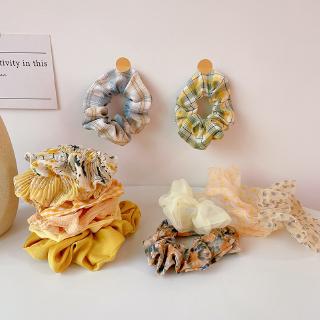 Dây buộc tóc Scrunchie màu vàng