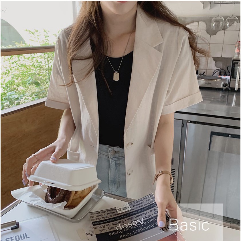 Áo khoác blazer tay ngắn cài khuy phong cách Hàn Quốc dành cho bạn nữ 43951 | BigBuy360 - bigbuy360.vn