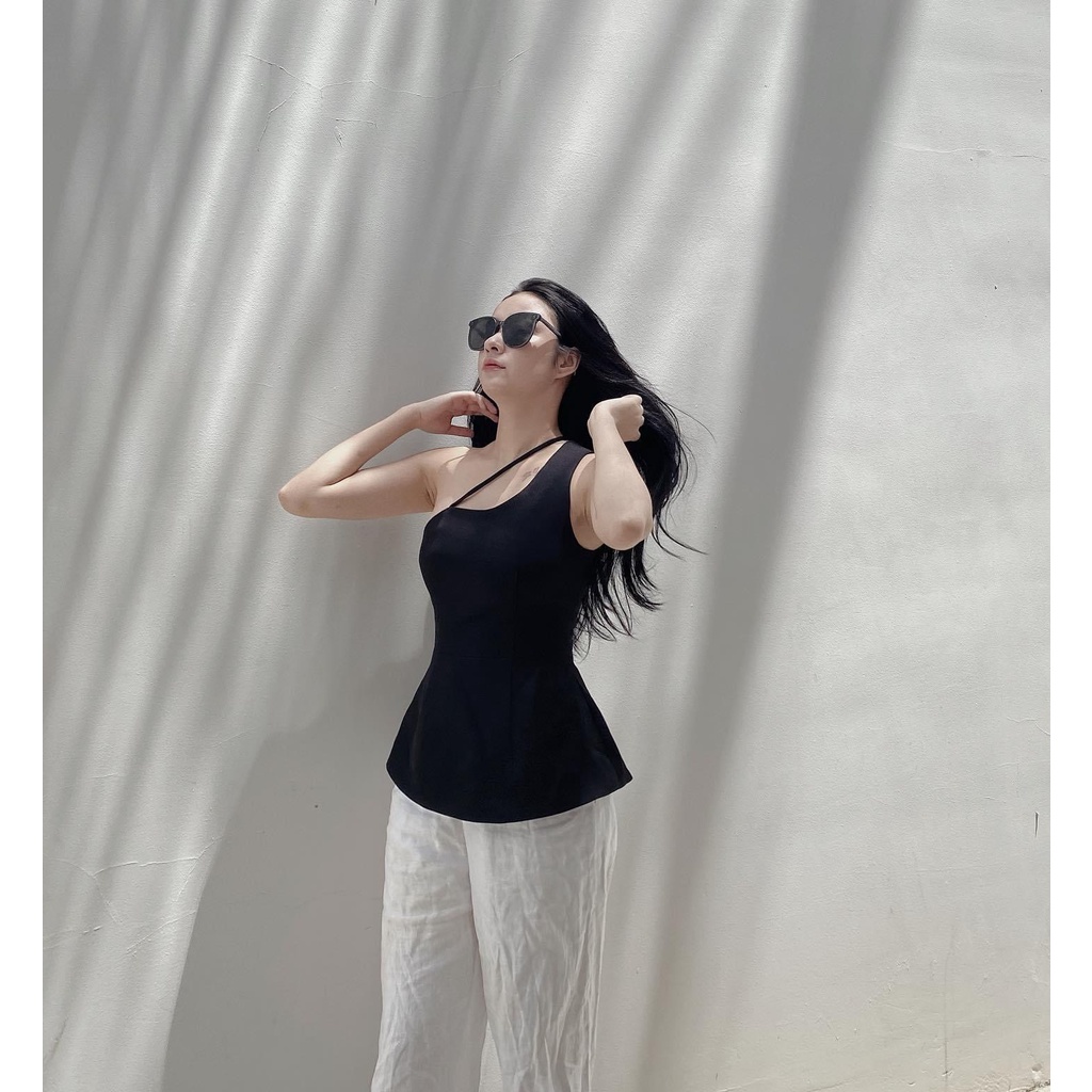 Áo Chéo Vai Dáng Xòe