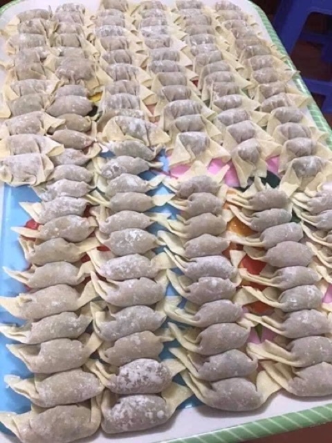 Hoành thánh tôm thịt