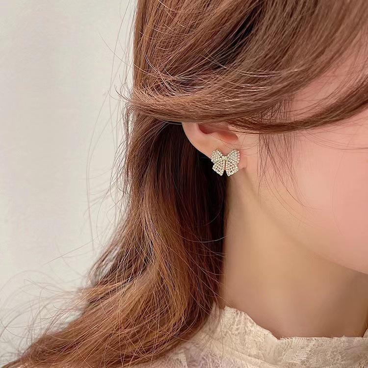 Bông Tai Hình Nơ Đính Ngọc Trai Sang Trọng 2022