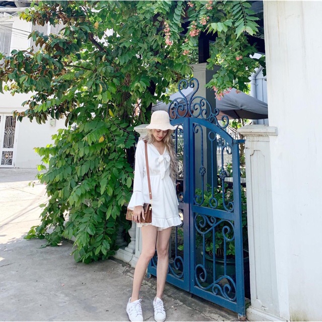 Jum tay dài bèo phối ren