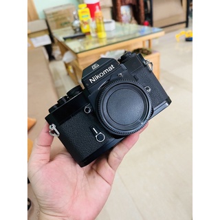 Máy ảnh chụp film Nikon Nikomat EL