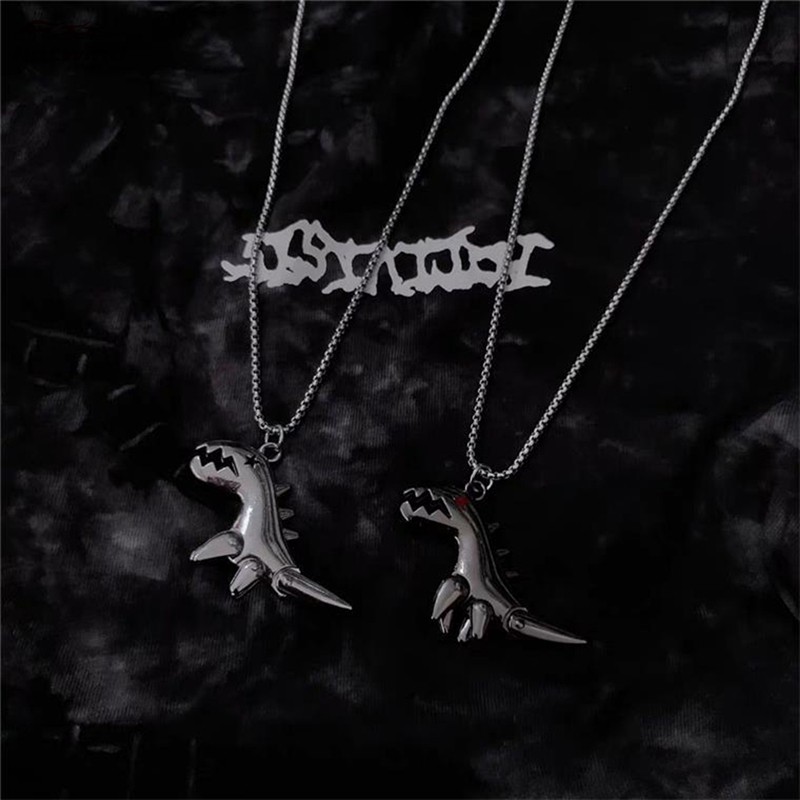 Dây chuyền mặt hình khủng long phong cách hiphop