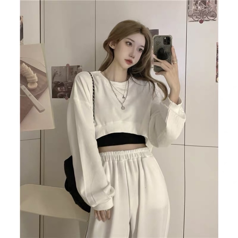 set áo croptop tay dài cổ tròn chất nỉ chân cua kèm áo ba lỗ cá tính | BigBuy360 - bigbuy360.vn