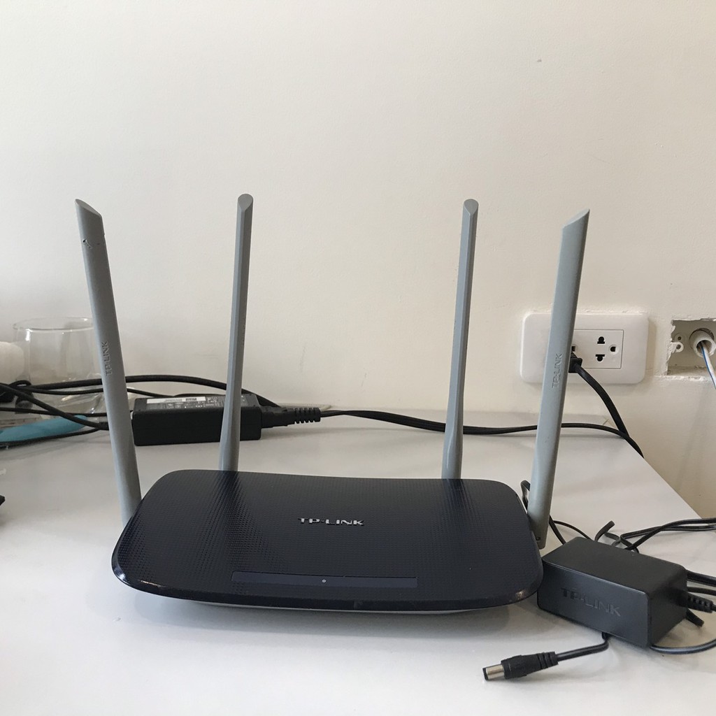 Bộ Phát Wifi 4 Râu TP-link WDR6300 - Hai băng tần AC1200 (xuyên tường) | BigBuy360 - bigbuy360.vn