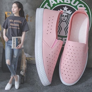[Hàng oder 10-15 ngày về] Giày slipon đục lỗ (có sẵn đen sz 35)