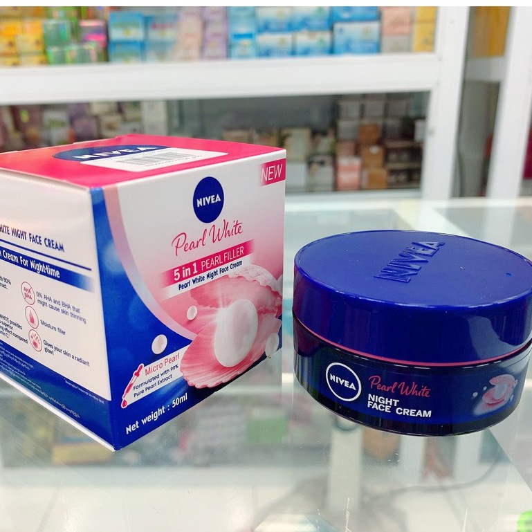 Kem dưỡng trắng da và se khít lỗ chân lông Nivea Ban Đêm