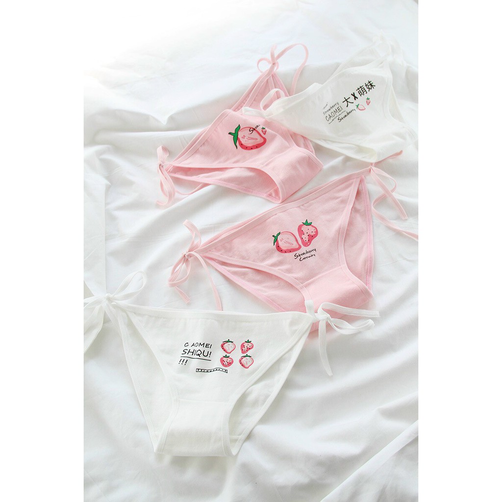 [Mã 12FASHIONSALE1 giảm 10K đơn 50K] Quần Lót Cotton Nữ Lưng Thấp In Họa Tiết Dâu Tây Dễ Thương Cho Bạn Nữ | BigBuy360 - bigbuy360.vn