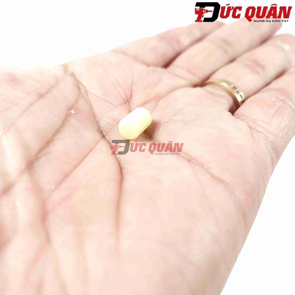Nút gài chân pin 18v, 14v4 Makita 263005-3
