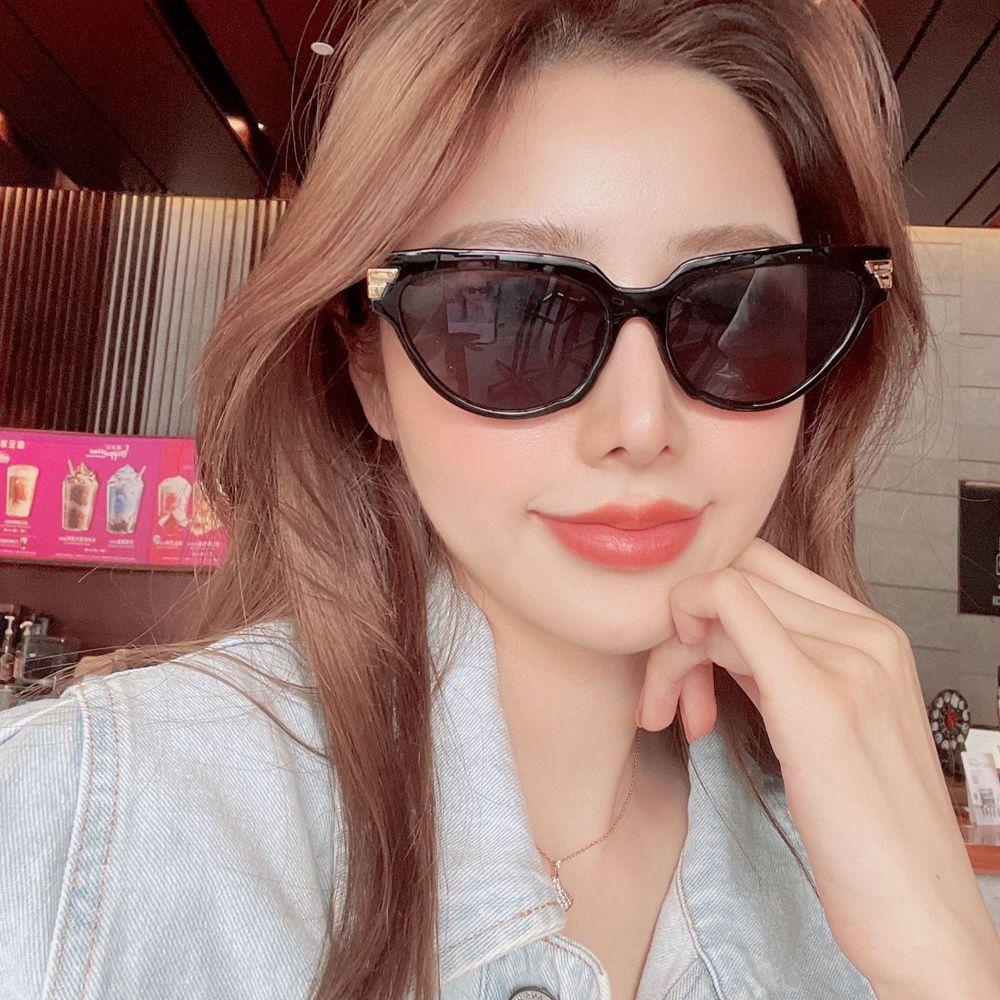 Kính Mát Hình Mắt Mèo Tròng Đa Giác Chống Tia UV400 Kiểu Retro Hàn Quốc Cho Nam