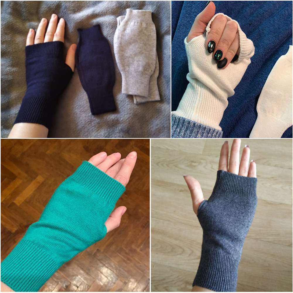 Đôi Găng Tay Len Hở Ngón Giữ Ấm Cho Nữ