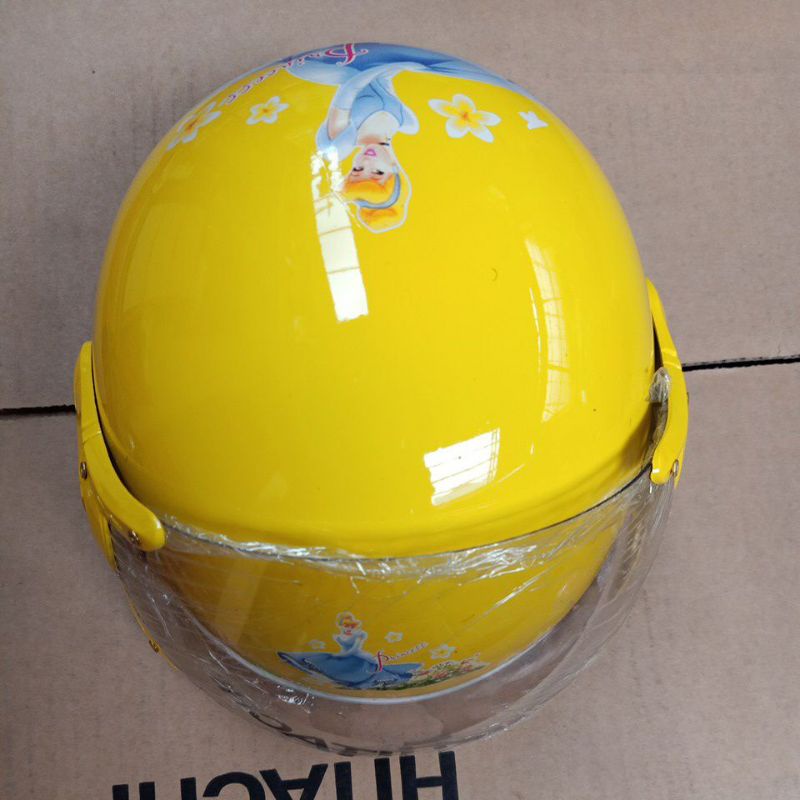 MŨ BẢO HIỂM KÍNH TRẺ EM LOẠI ĐẸP  tặng 1 móc dính 3D