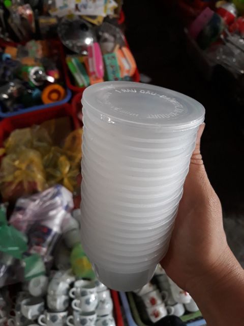 20 hộp nhựa hàng Việt có nắp làm bánh flan, sữa chua.