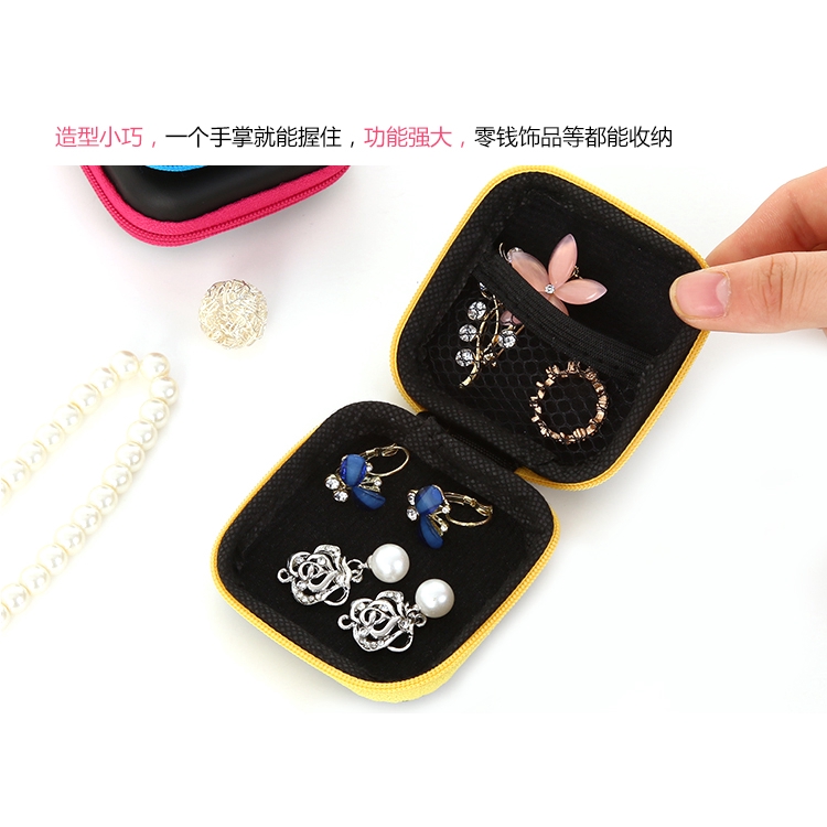 Hộp đựng tai nghe hình vuông tiện dụng