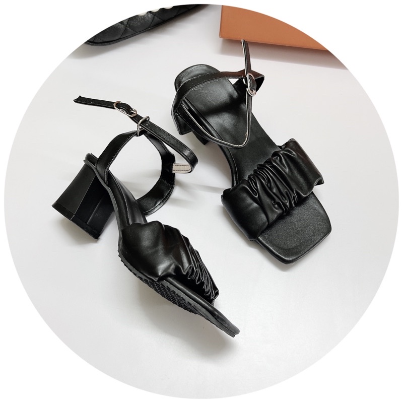 [GIÁ HUỶ DIỆT] Giày sandal cao gót quai nhún gót vuông 7p mẫu mới -Màu đen