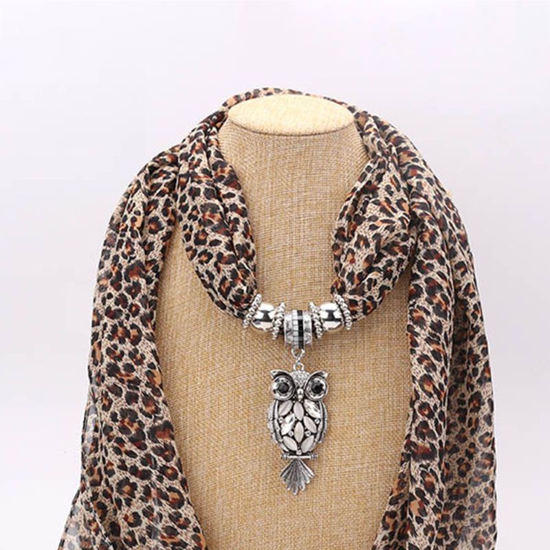 Khăn Choàng Cổ Họa Tiết Da Báo Thời Trang Cá Tính Cho Nữ