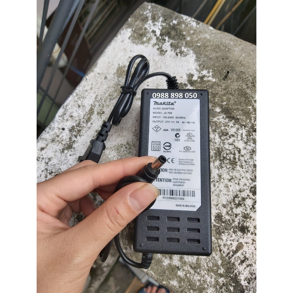 Dailyphukien192 Sạc pin máy khoan cầm tay Makita 21V 2A xịn bảo hành 12 tháng
