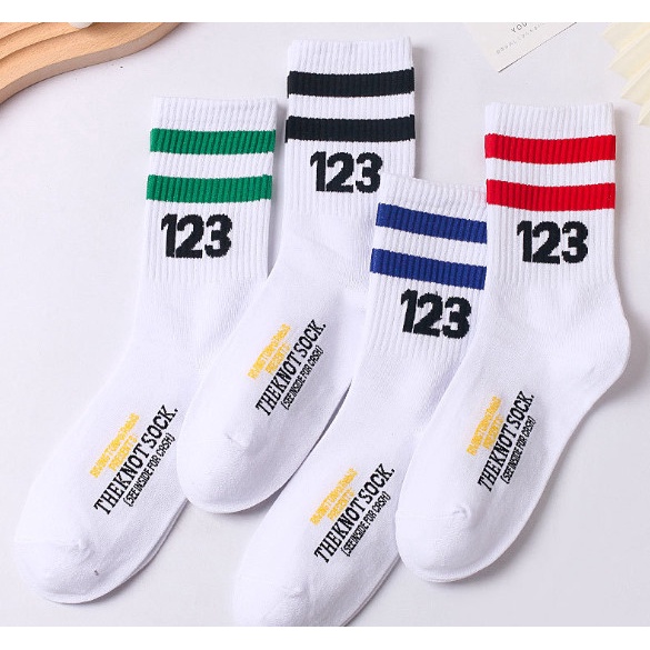 Vớ Tất cổ cao Nam Nữ số 123 phong cách thể thao, đường phố, năng động.