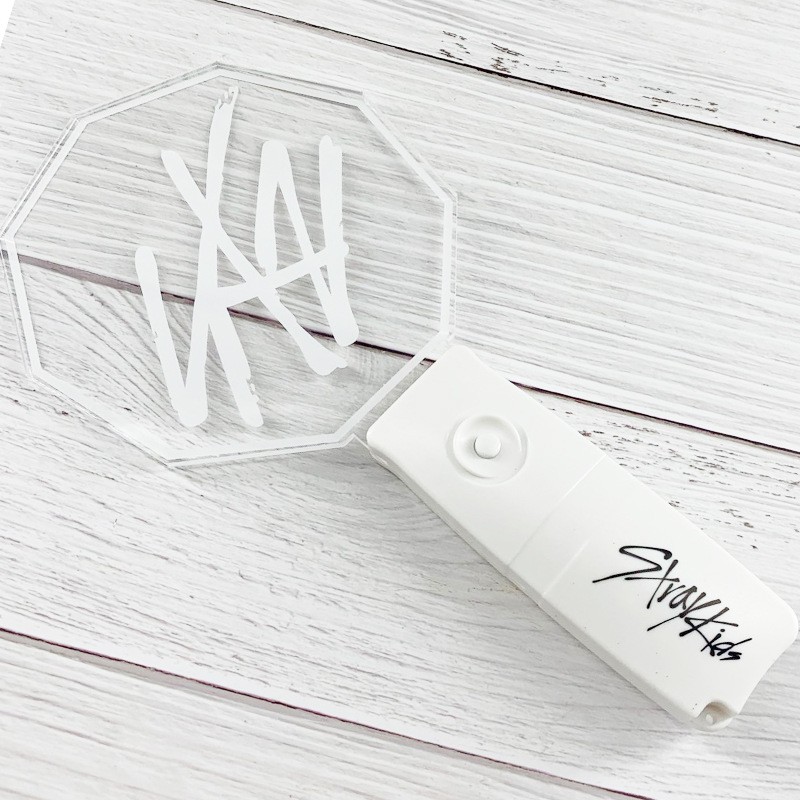 Đèn cổ vũ Lighstick Straykids - Sẵn hàng