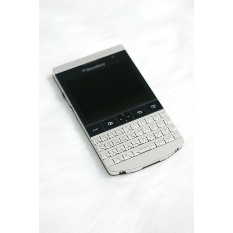 Blackberry Porsche Design P'9981