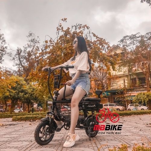 Xe Điện ADIMAN X1 giỏ lớn - Xe Điện Mini bánh 12inch Siêu Tiện Lợi - Pin Lithiim 15A - Bảo Hành Chính Hãng 18 Tháng