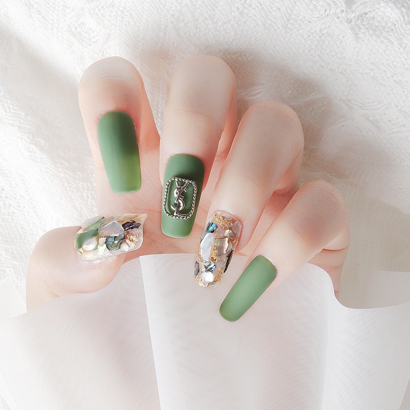 phụ kiện charm mix hình thương hiệu gắn móng tay nail