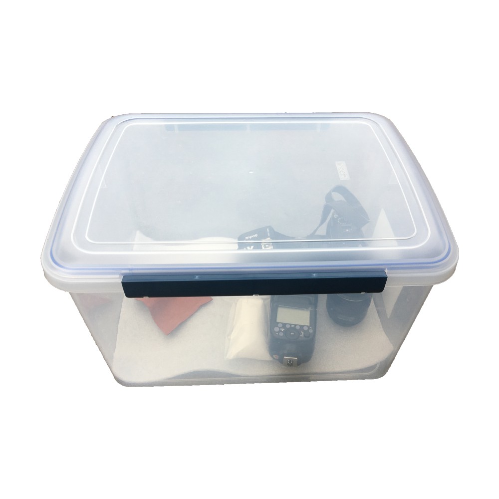 Combo hộp chống ẩm cho máy ảnh kích thước 30 lít tặng kèm khăn da cừu lau lens 10x10 cm