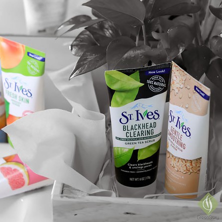 Kem tẩy da chết cho mặt Stives Oatmeal, Green Tea, Apricot Scrub tuýp 170g | BigBuy360 - bigbuy360.vn