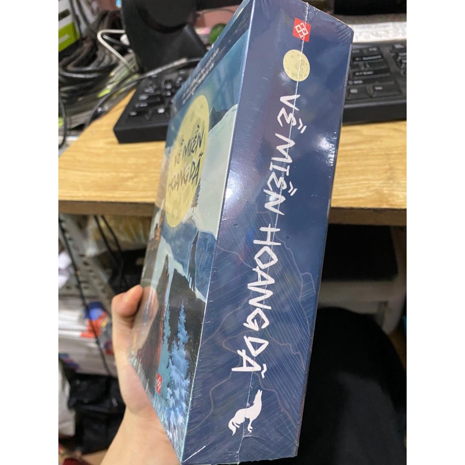 Sách - Về miền hoang dã ( Đinh Tị )