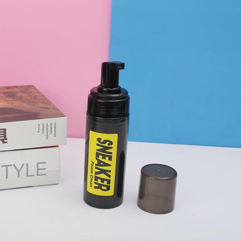 Bộ vệ sinh giày Sneaker Cleaning 3 món gồm chai xịt bọt, bàn chải mềm, khăn lau giặt khô giày trắng, thể thao, da