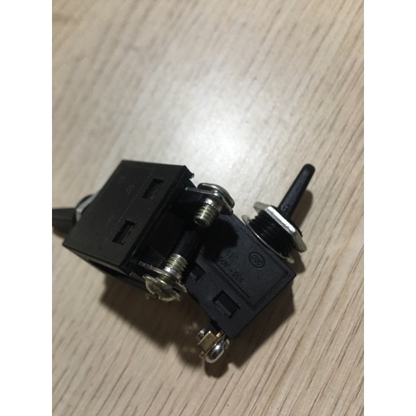 Công tắc gạt máy mài  9523 , 9553 on-off