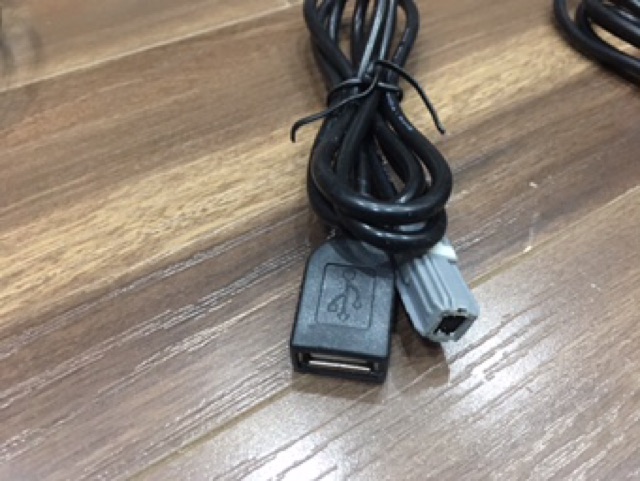 Cable cho đầu CD Subaru