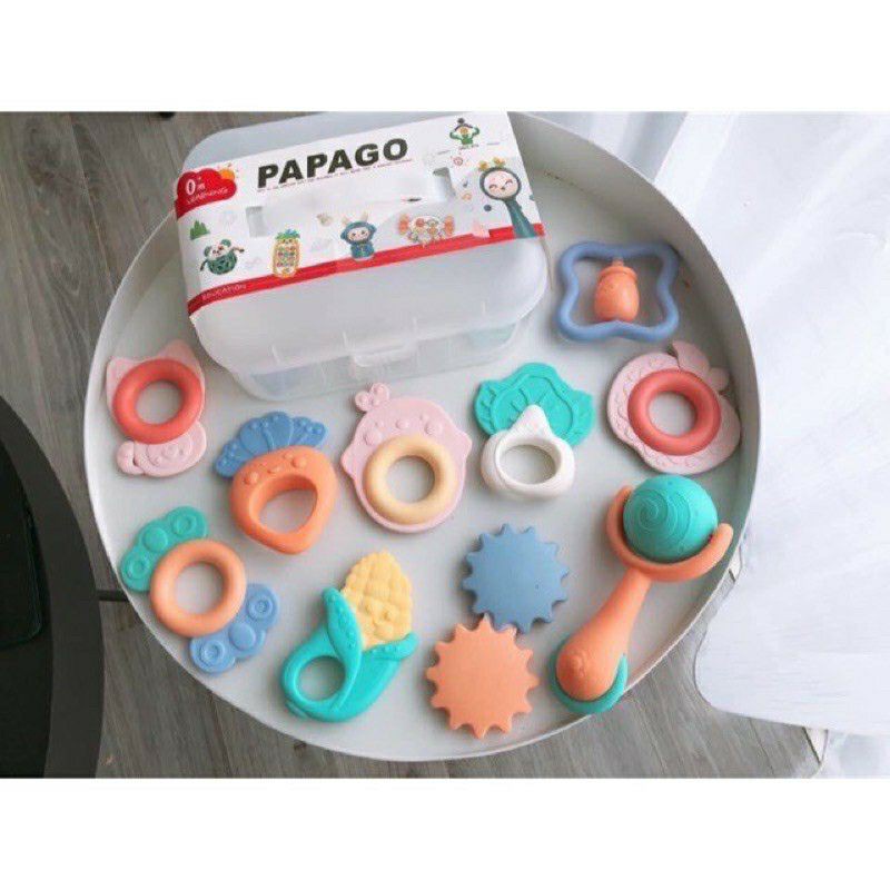 Bộ xúc xắc gặm nướu 10 và 11 món cho bé yêu