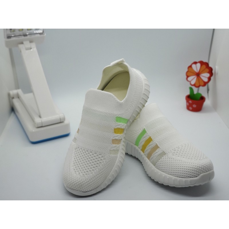 Mua Hàng Ngay Giày thể thao Nữ vải thun trắng 4 sọc ( size 33-38) T05 HD2 NEWS