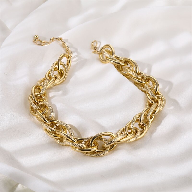 Vòng Cổ Kim Loại Bản To Phong Cách Hip Hop Cho Nữ